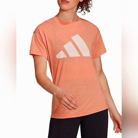 Adidas  medium tshirt - Picture 1 of 7